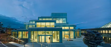 Superior performance banner