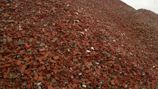 building_again_with_construction_and_demolition_waste