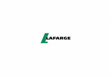Lafarge net earnings in 1999: + 32 %