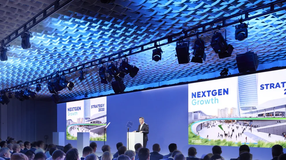 Miljan Gutovic, CEO of Holcim, at Holcim Investor Day 2025