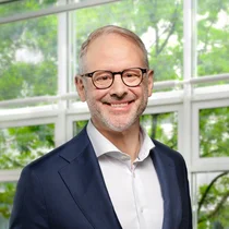 steffen_kindler-1.png