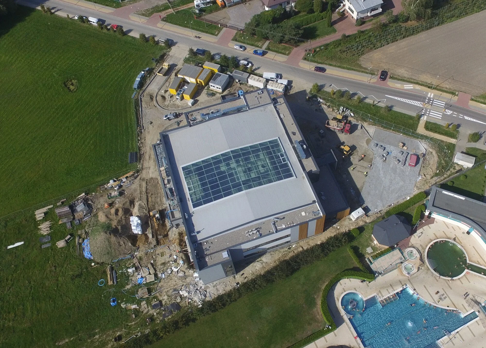 elevate-roofing-ultraply-tpo-deepspot-poland-01-cropped.jpg