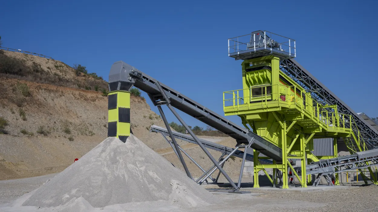Holcim_advanced_crusher_processin_france_matertials_crushed