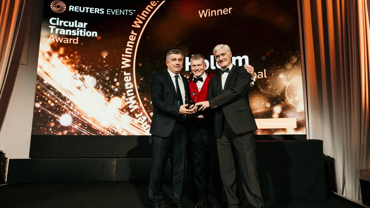 Holcim_Reuters awards_ceremony