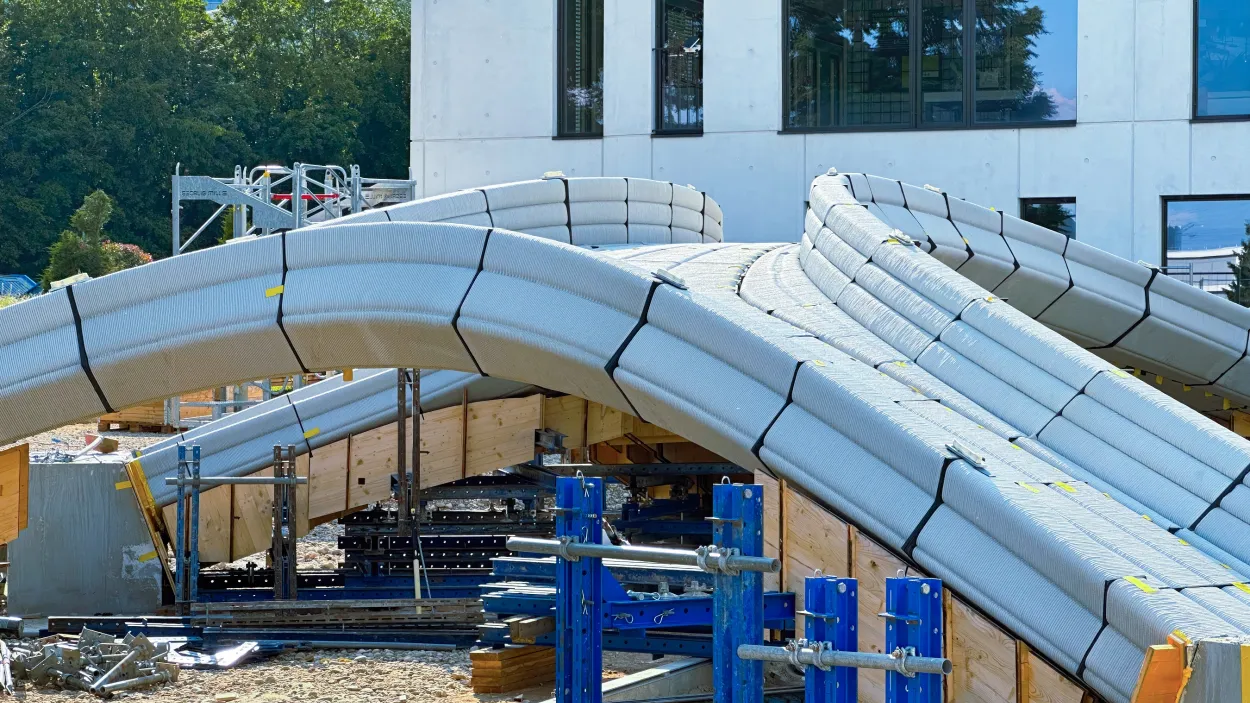 holcim_phoenix_3d_printed_bridge_assembly