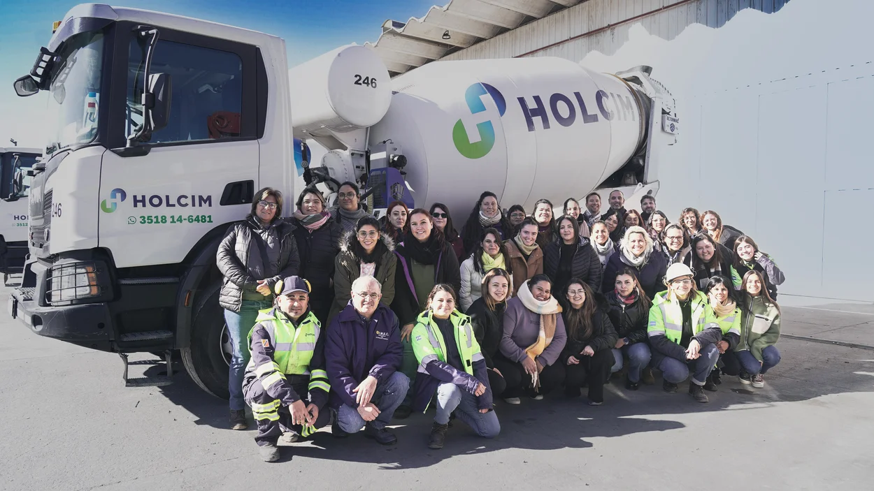 visita-holcim1.jpg