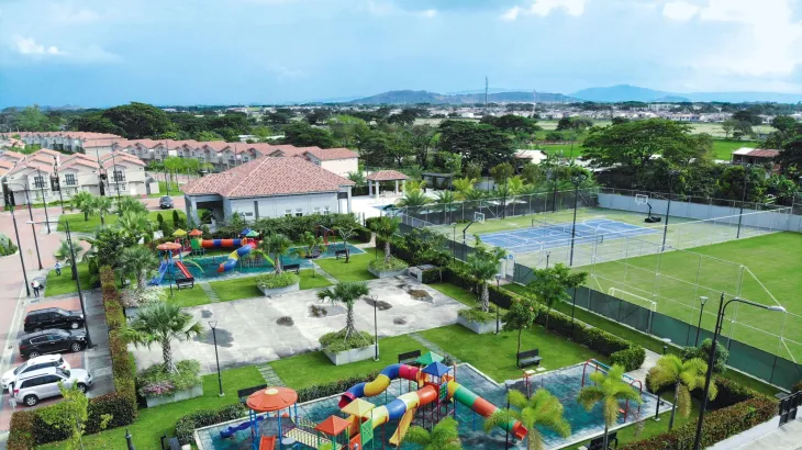 ecuador_affordable_housing_aerial_view.jpg
