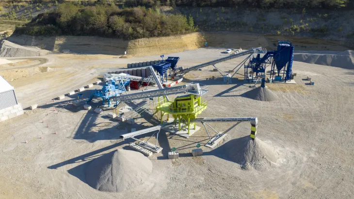 Holcim_advanced_crusher_processing_france_areal_view_2